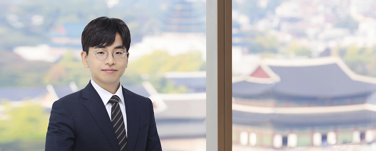 Hyeongsu PARK  Foreign Attorney